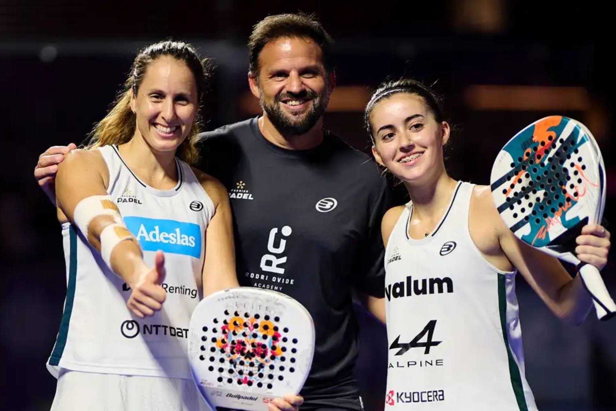 的双重荣誉 的双重荣誉